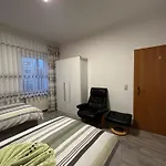 Appartement Oppiner Strasse 14 Trotha Halle (Saale)