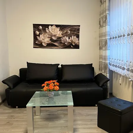 Apartment Oppiner Strasse 14 Trotha